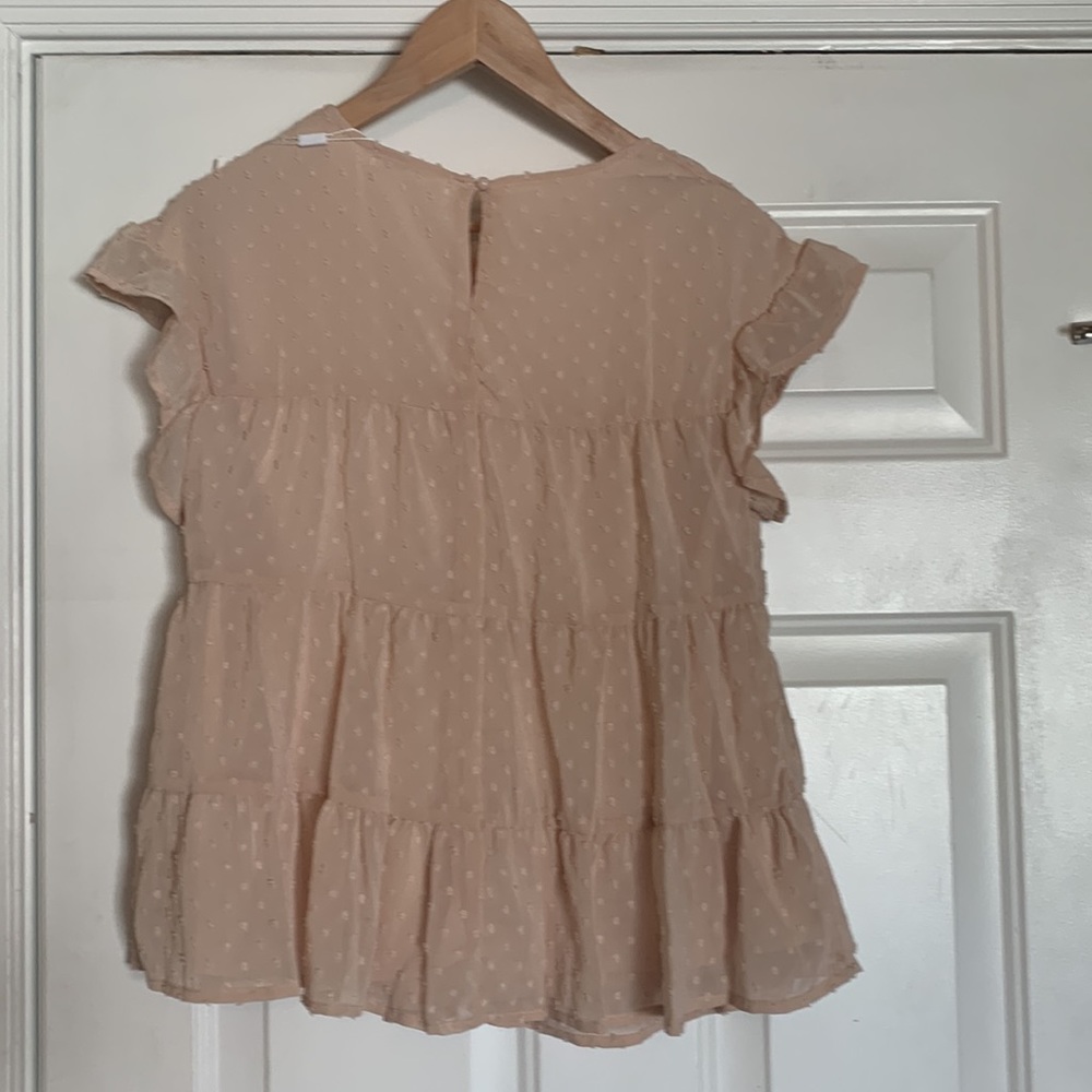 Cute cream colored top - Picture 2 of 2